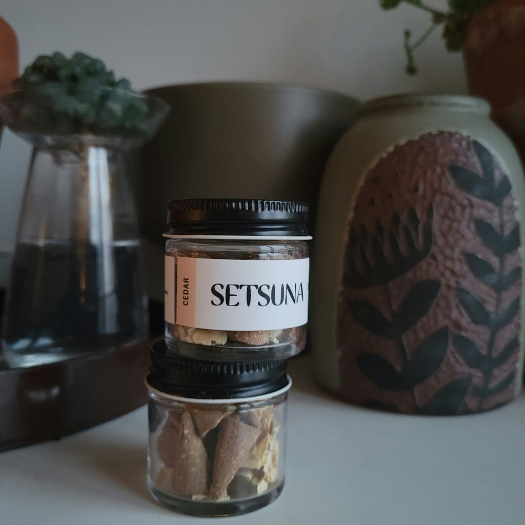 Setsuna - Sandalwood Incense Cones